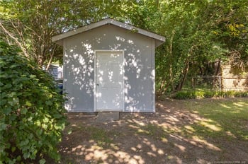 1075 Revere St, Fayetteville, NC 28304