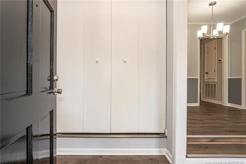 1075 Revere St, Fayetteville, NC 28304