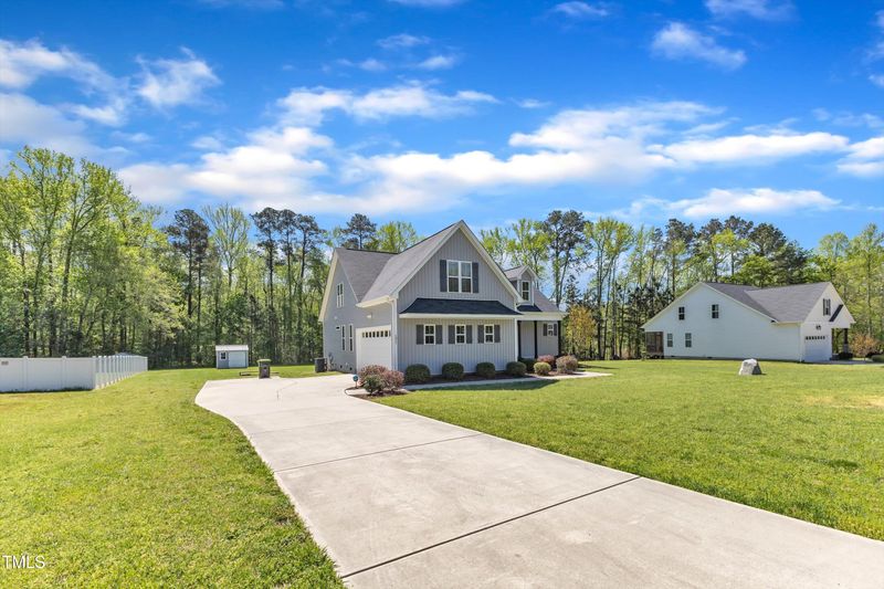 1077 Williams White Rd, Zebulon, NC 27597