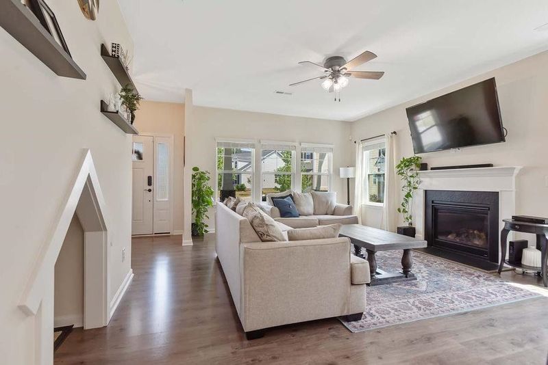 108 Adaire Way, Durham, NC 27703