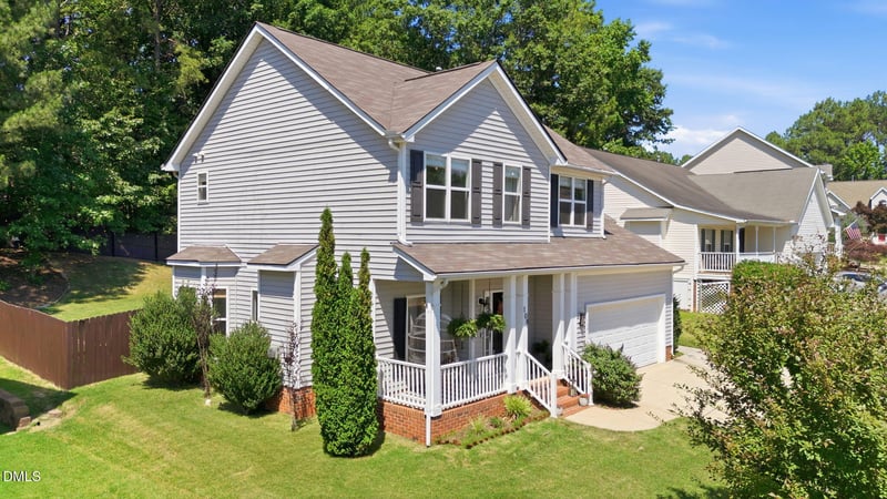 108 Aldeburgh Ct, Holly Springs, NC 27540