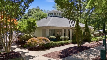 108 Aldeburgh Ct, Holly Springs, NC 27540