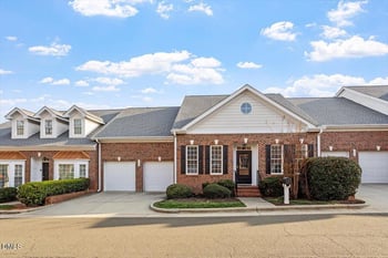 108 Alden Village Ct, Cary, NC 27519