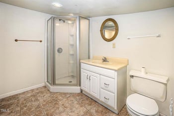 108 Anderson St, Selma, NC 27576