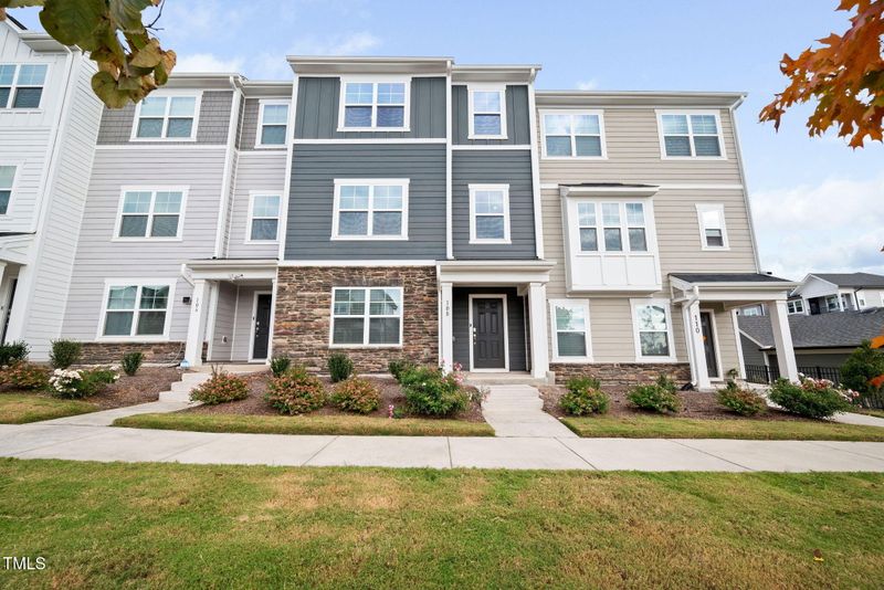 108 Asher Ct, Durham, NC 27703