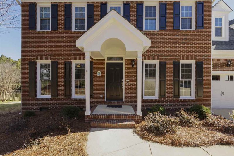 108 Ashwick Ct, Cary, NC 27513