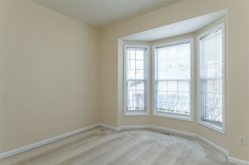 108 Banyon Tree Ln, Cary, NC 27513