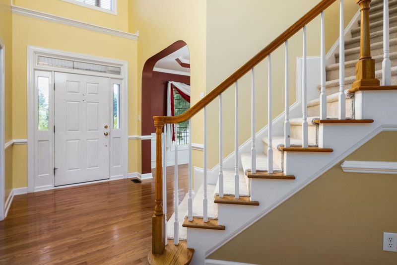 108 Barton Ln, Chapel Hill, NC 27516