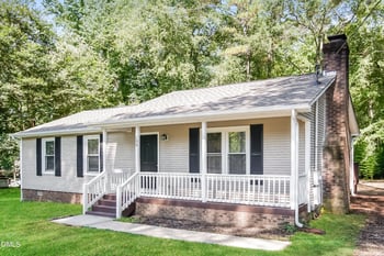 108 Bend Dr, Knightdale, NC 27545