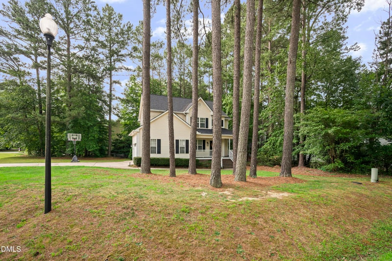 108 Bennett Pl, Clayton, NC 27527
