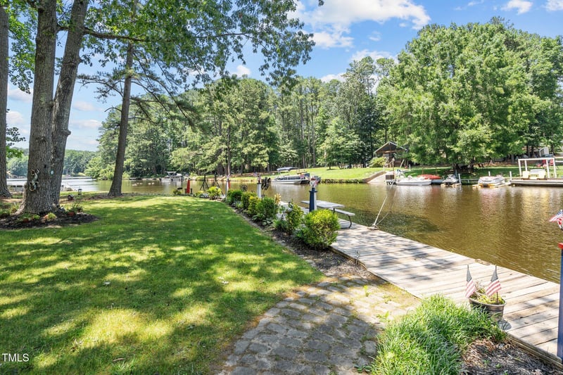 108 Big Horn Dr, Louisburg, NC 27549