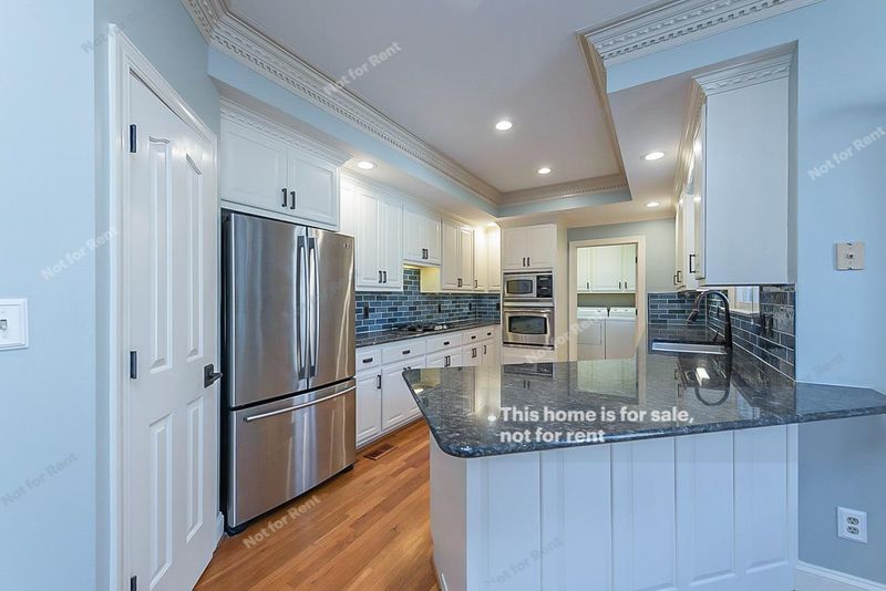 108 Blackford Ct, Durham, NC 27712