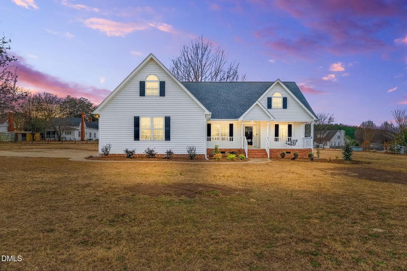 108 Blueberry Ln, Willow Springs, NC 27592