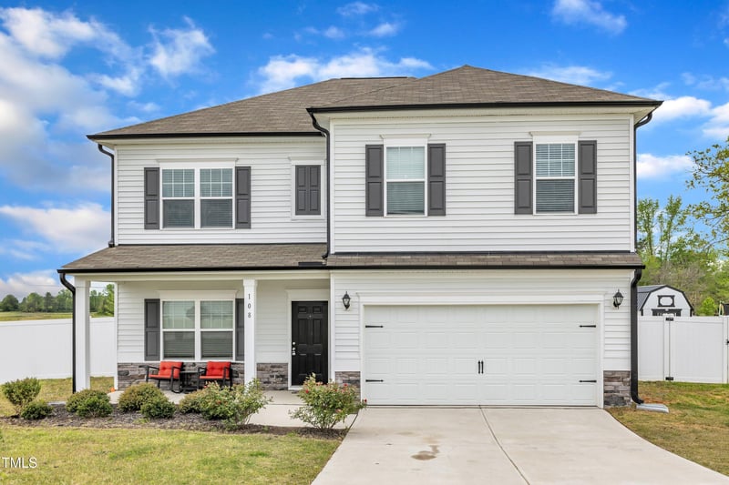 108 Bonnie Girl Ct, Lillington, NC 27546
