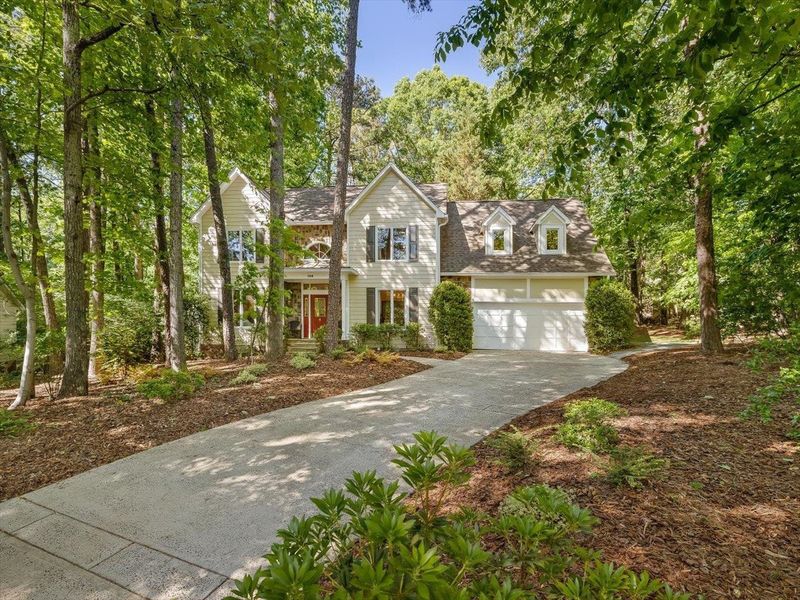 108 Brighton Ct, Chapel Hill, NC 27516
