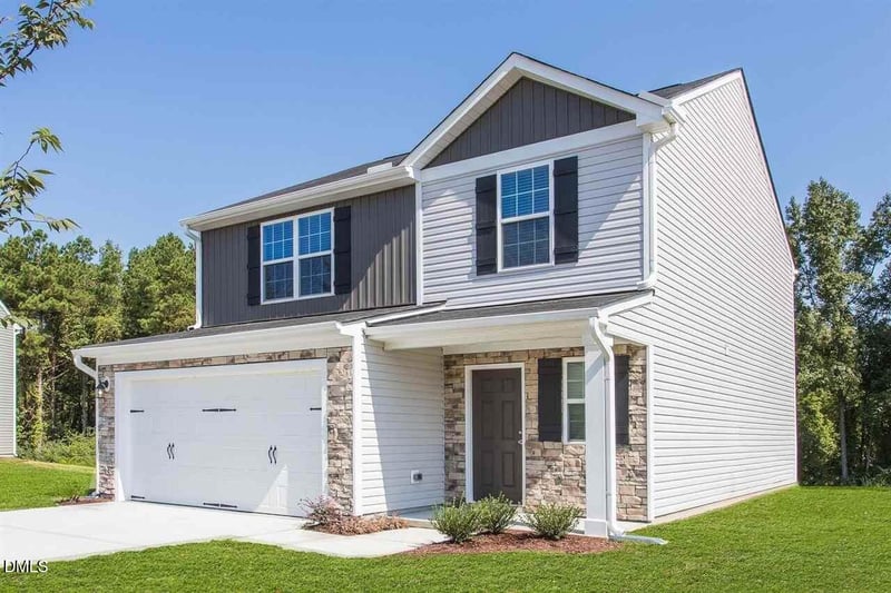 108 Brisk Dr, Zebulon, NC 27597