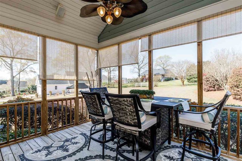 108 Broadleaf Dr, Angier, NC 27501