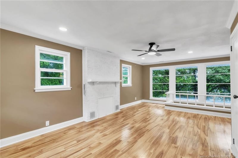 108 Buckingham Ave, Fayetteville, NC 28301