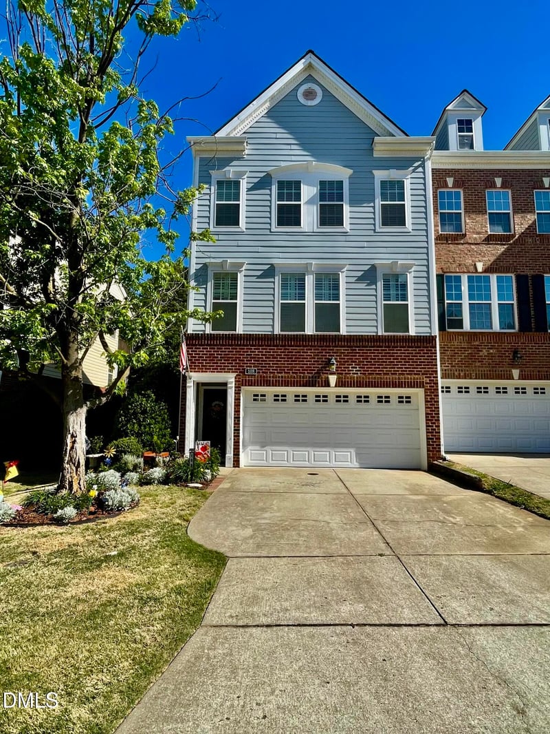 108 Butterbiggins Ln, Apex, NC 27539