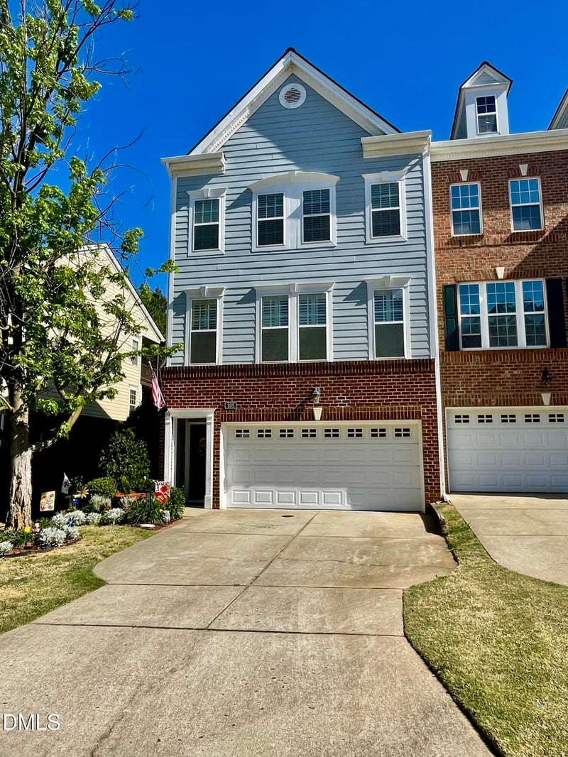 108 Butterbiggins Ln, Apex, NC 27539