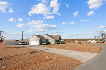 108 Caroline Ln, Goldsboro, NC 27534