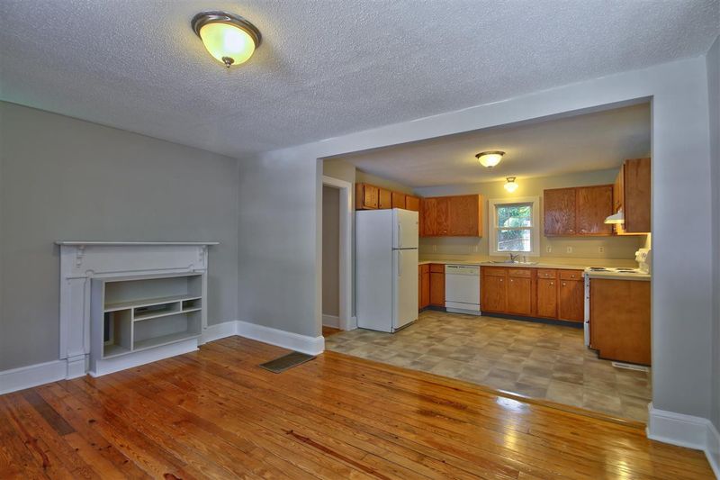 108 Cedar Ln, Garner, NC 27529