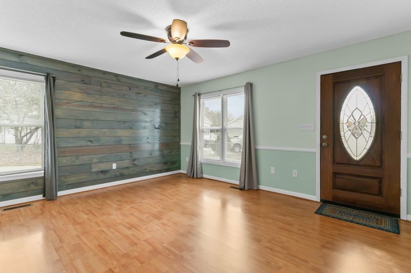 108 Celeste Cir, Erwin, NC 28339