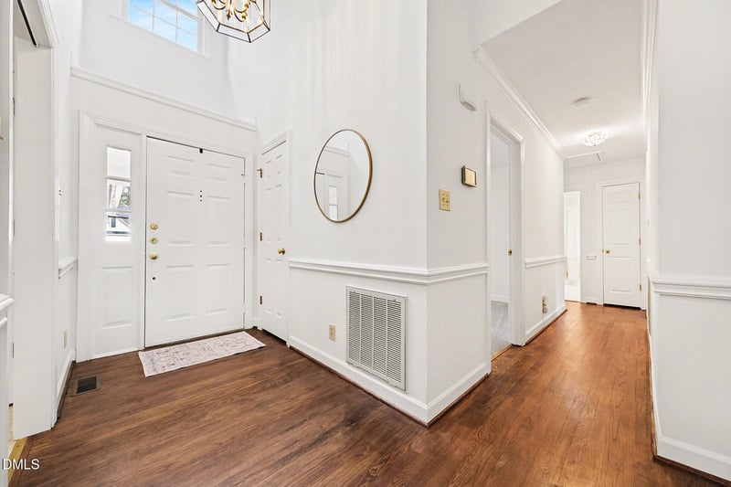 108 Charlesberry Ln, Chapel Hill, NC 27517