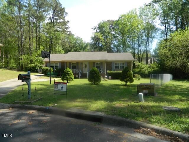 108 Cheney Ct, Garner, NC 27529