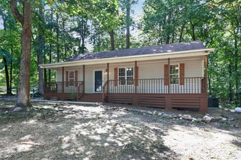 108 Clark Ct, Youngsville, NC 27596
