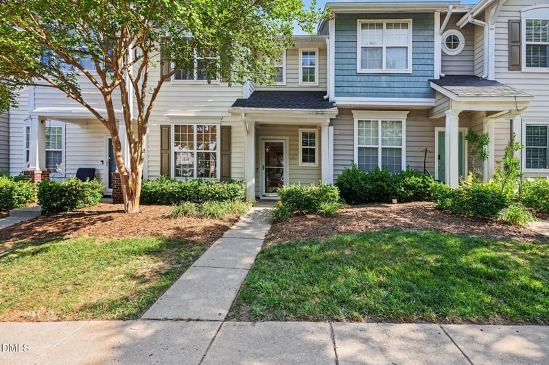 108 Colwick Ln, Morrisville, NC 27560