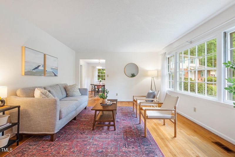 108 Concord Dr, Chapel Hill, NC 27516
