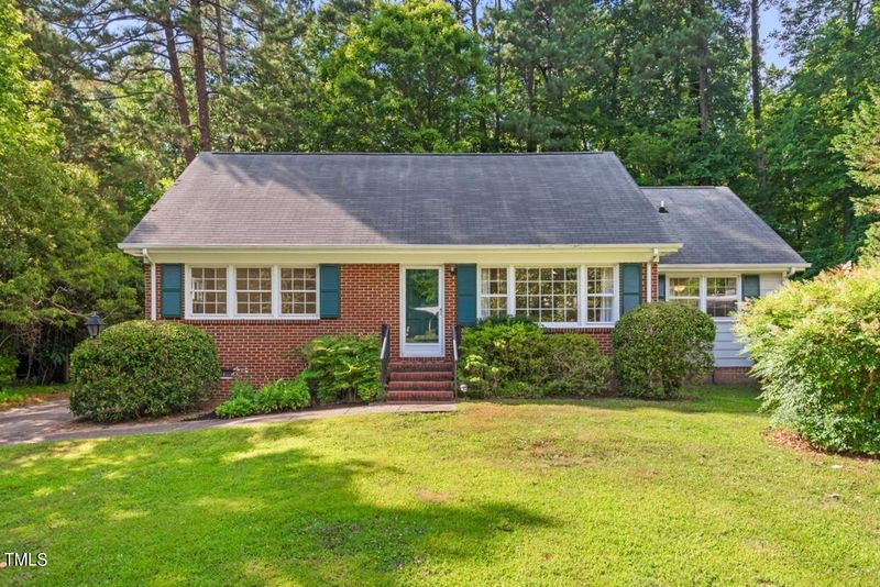 108 Concord Dr, Chapel Hill, NC 27516