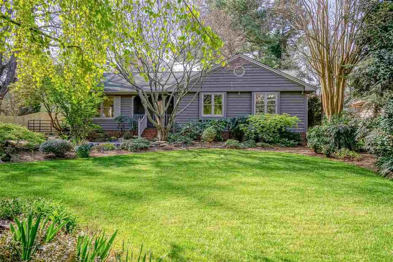 108 E Cornwall Pl, Cary, NC 27511