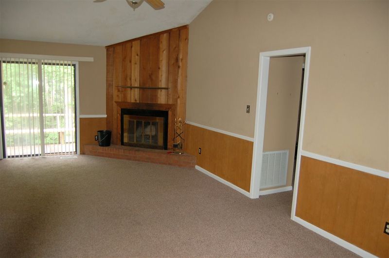 108 Cornwallis Dr, Mebane, NC 27302