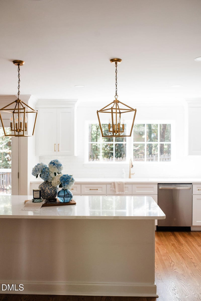 108 Countryside Ln, Cary, NC 27518