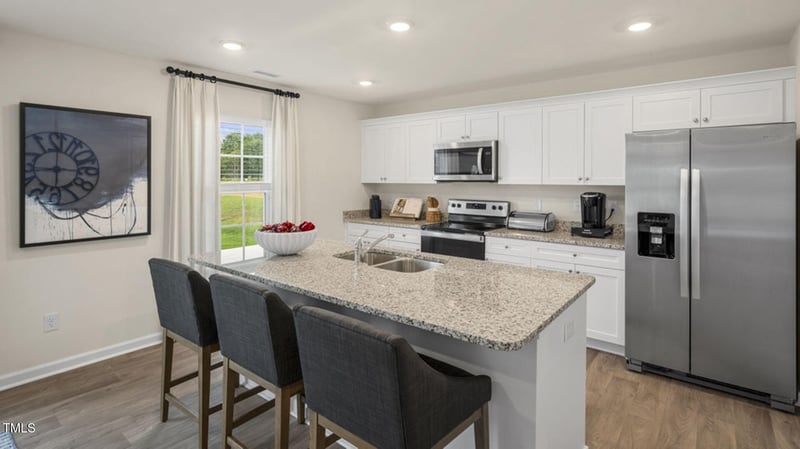 108 Craig Point Dr, Clayton, NC 27520