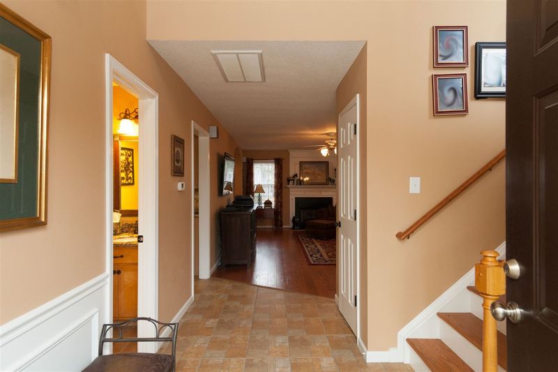 108 Cranwell Ct, Apex, NC 27502