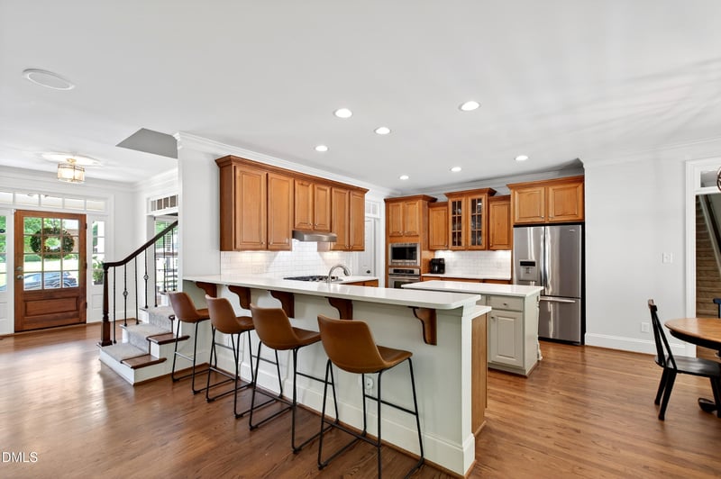 108 Creekvista Dr, Holly Springs, NC 27540