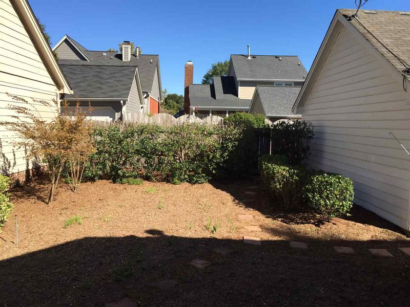 108 Cromwell Ct, Cary, NC 27513