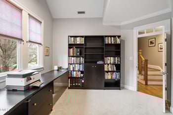 108 Cross Creek Dr, Chapel Hill, NC 27514