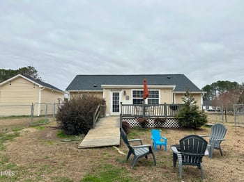 108 Danbury Ct, Willow Springs, NC 27592