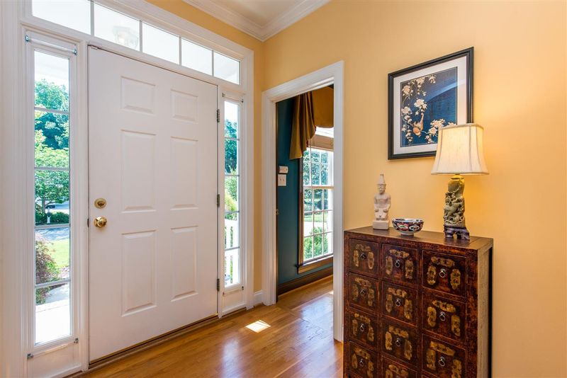 108 Darby Gale Dr, Cary, NC 27518
