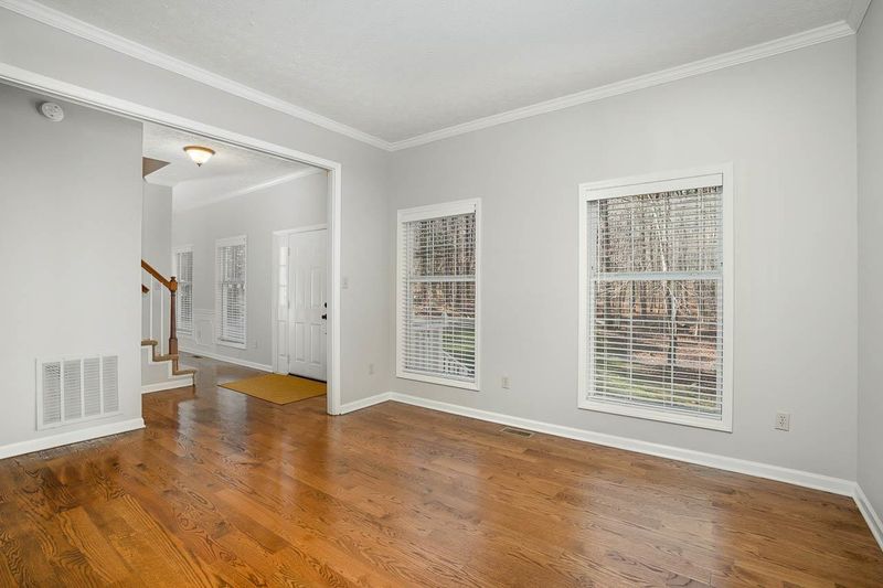 108 Deerfield Trl, Chapel Hill, NC 27516