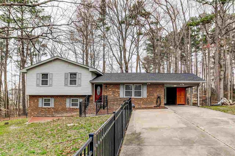 108 Dianne St, Knightdale, NC 27545