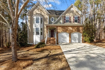 108 Duelling Oaks Dr, Chapel Hill, NC 27517