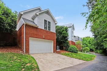 108 Eastgreen Dr, Chapel Hill, NC 27516