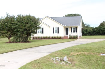 108 Eddy Ct, Benson, NC 27504