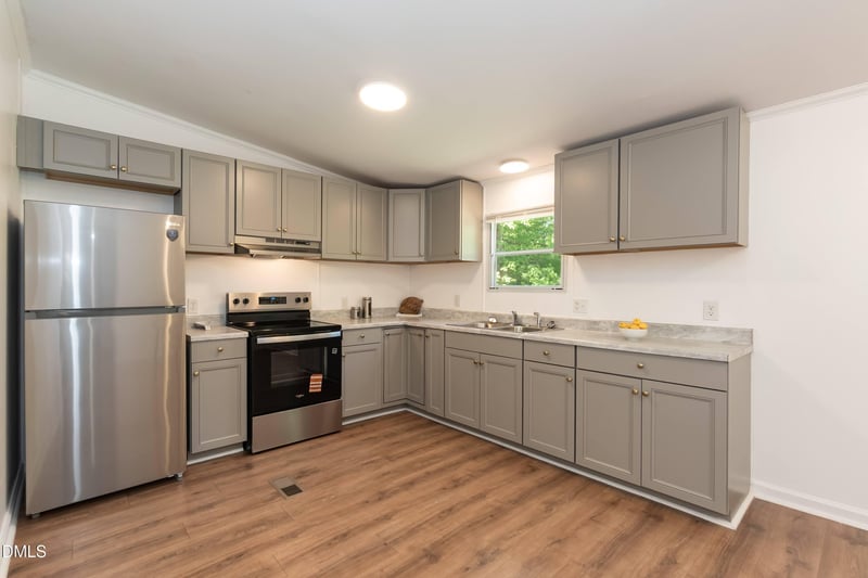 108 Edwards Dr, Louisburg, NC 27549