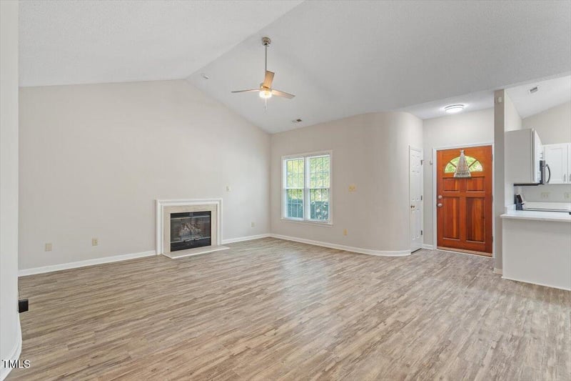 108 Ellsworth Pl, Cary, NC 27511